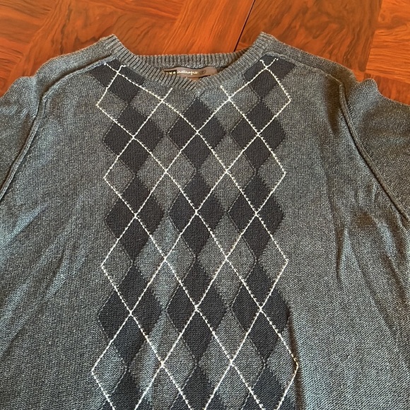 Retrofit Argyle V-Neck Sweater, Used. Size: L - Picture 3 of 7